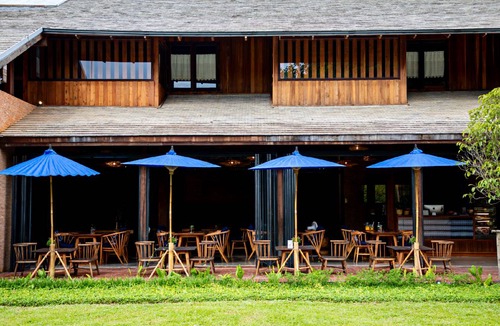 Chiang Saen Hotel | 320 m² Hotel ∙ 3 bedrooms ∙ 127 guests