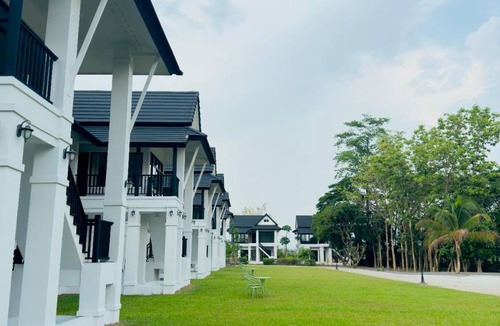 San Pa Thong Hotel | 36 m² Hotel ∙ 3 guests