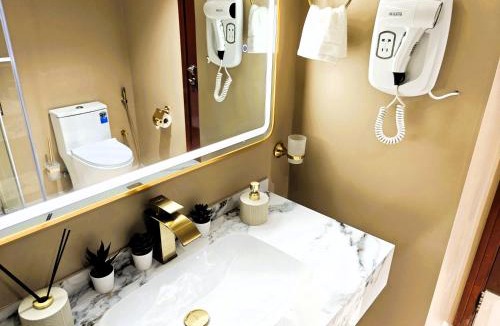 Dubai Sports City Apartment | 369 Stays- 1 Bedroom Apartment in Sports City