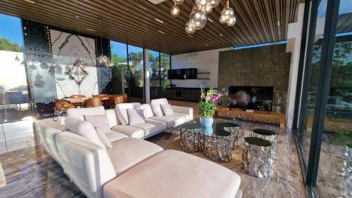 Choeng Mon Villa | 394 m² Villa ∙ 3 bedrooms ∙ 6 guests