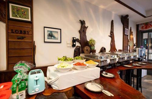 Wat Ratchabophit Hotel | 45 m² Hotel ∙ 5 guests