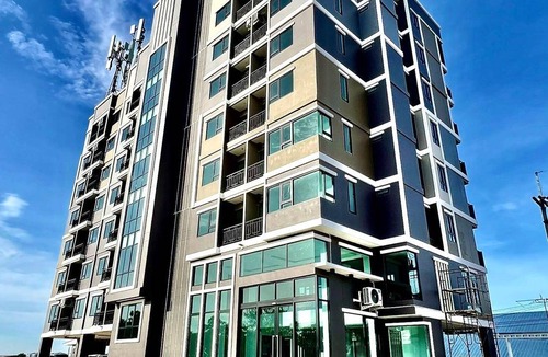 Bang Pakong Hotel | 47 m² Hotel ∙ 5 guests