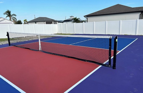 Mariner House | 4BD 3BA with pickleball court, salt water pool, hot tub