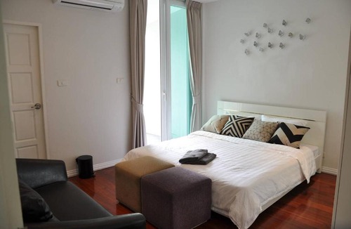 Ekkamai House | 4BR, Cozy & Fashionable house