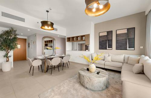 Za'abeel 2 Apartment | 4BR with Spacious Balcony & Stunning Burj Khalifa Views