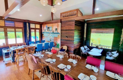 Cho Lae Hotel | 50 m² Hotel ∙ 3 guests