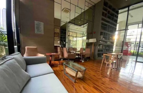 Wong Sawang Condo | 50m MRT, Big C, 1 BR condo with Sauna, Pool & Gym