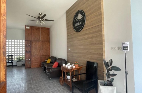 Nikhom Phatthana Hotel | 52 m² Hotel ∙ 4 guests