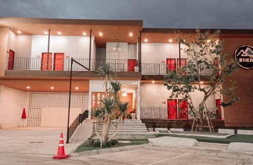 Nikhom Phatthana Hotel | 52 m² Hotel ∙ 4 guests