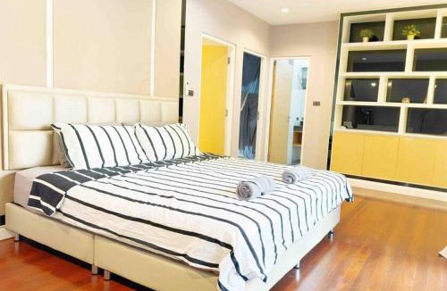 Bang Rak Villa | 5BRHouse City centre Silom 3min to BTS Saint Louis