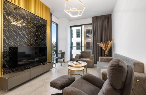 Jumeirah Village Circle Apartment | 60 m² Apartment ∙ 1 bedroom ∙ 2 guests