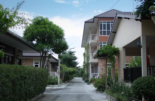 Chachoengsao Resort | 60 m² Resort ∙ 20 guests