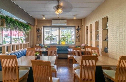 Bang Phlat Apartment | 60 m² Serviced apartment ∙ 13 guests