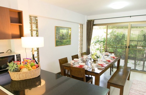 Thung Maha Mek House | 7 BR 4 Stories Townhouse 5min walk to MRT Central Bangkok