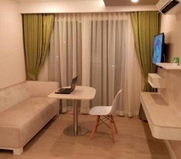 Na Kluea Apartment | 7 Seas Condo by Thitipong