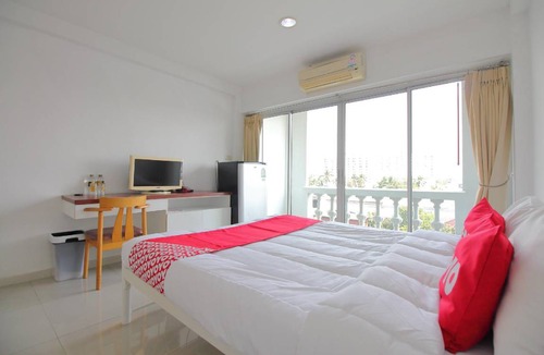 Thung Khru Hotel | 76 m² Hotel ∙ 2 guests