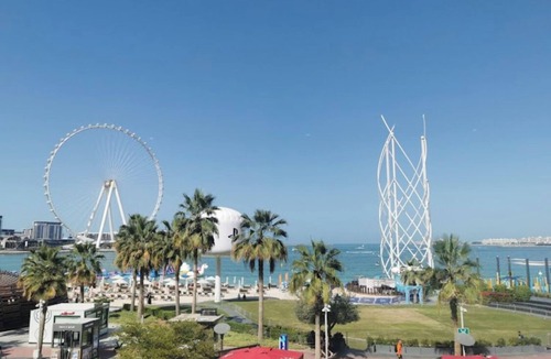 Al Sufouh 2 Apartment | A Gorgeous Master En-suite room in the heart of JBR with Beach pool & gym