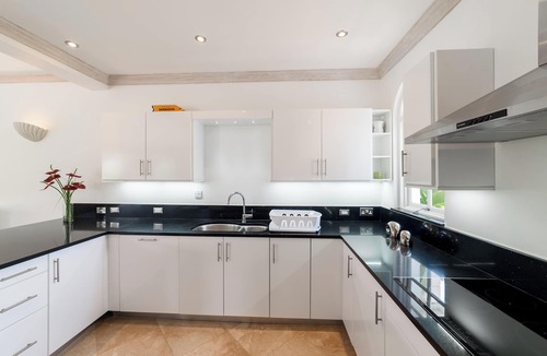 Merlin Bay Villa | A19, Gemini
