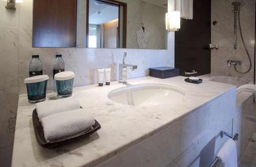 Downtown Dubai Apartment | Address Dubai Mall Luxury & Spacious - Airbetter