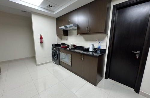 Trade Center Apartment | Affordable master bedroom hotel apartment
