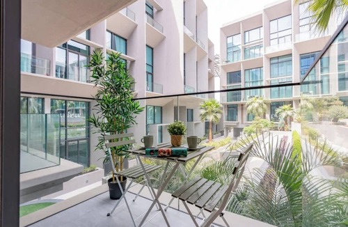 Jumeirah Village Circle Apartment | Airstay | Studio Retreat | Pool Views | JVC