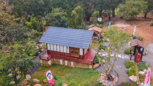 Wat Bung Toei House | Aki house
