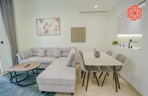 Jumeirah Village Circle Apartment | Alashrafia Saray - Bright 1bdr apartment in JVC