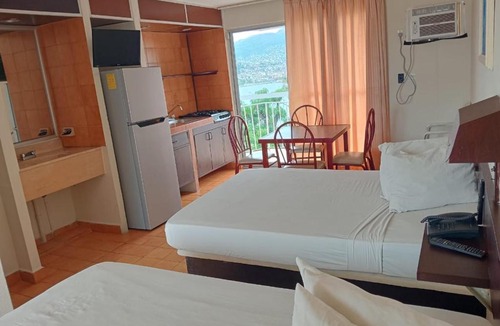 Caleta Hotel | Alba Suites Acapulco