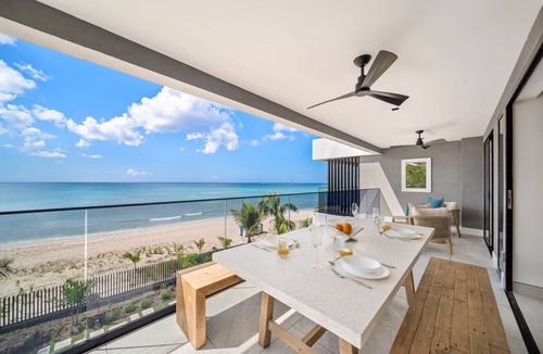 Brighton Villa | Allure 301