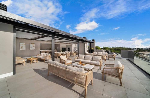 Brighton Villa | Allure 501