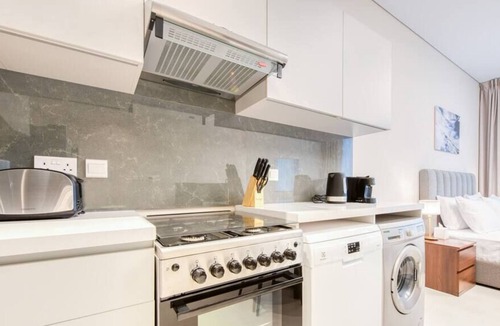 Business Bay Apartment | Alluring Studio Apartment in Business Bay