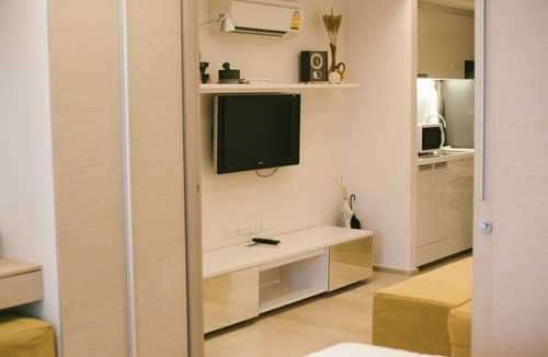 Thonglor Apartment | Aloft Studio 04 (at Sukhumvit 49)