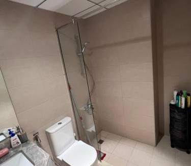 Al Khan Apartment | Altaawun