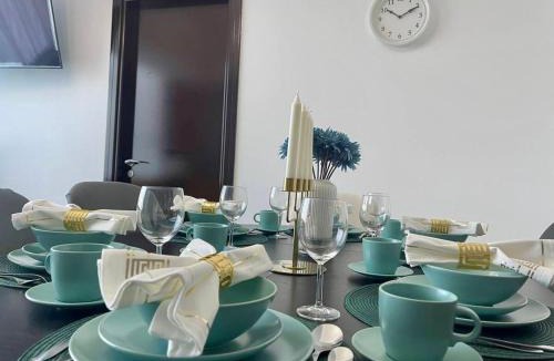 Dubai Apartment | Amazing 2 Bedroom in Al Rabia Tower in Majan 6PPL