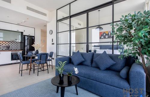 Dubai Apartment | Amazing 2BR in Collective 2