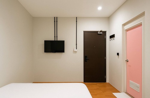 Binong Hotel | Anders Permata Millenium