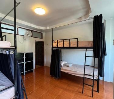 Thong Sala Hostel | Another High Away Hostel
