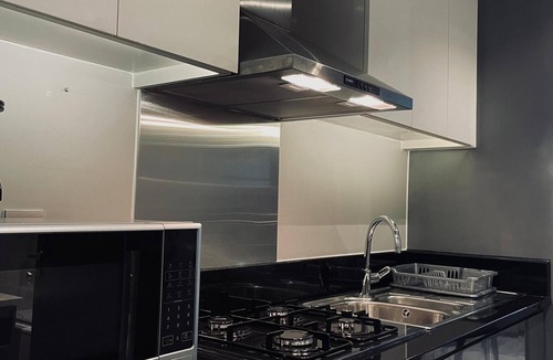 Business Bay Apartment | Apartment In Downtown/Dubai Creek & Pool View/4 Min to Burj Khalifa