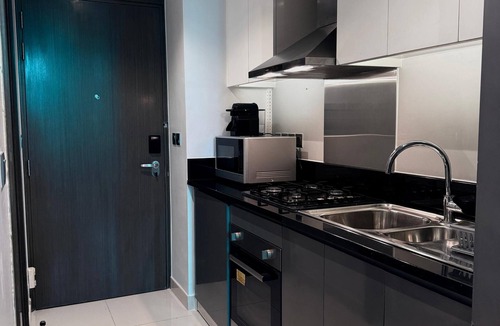 Business Bay Apartment | Apartment In Downtown/Dubai Creek & Pool View/4 Min to Burj Khalifa
