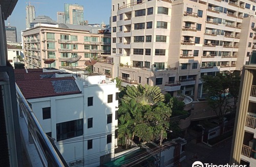 Ploenchit Hotel | Aspira Residence Ruamrudee