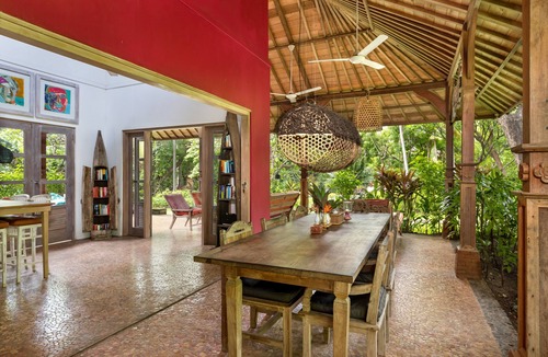 Pemuteran Villa | Authentic, peaceful villa with private pool and a lush tropical garden (3000 m2)