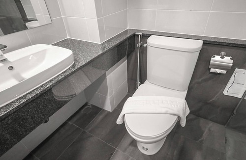 Nai Mueang Hotel | B2 Ubon Airport Premier Hotel