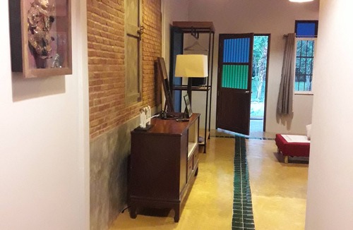 Trat House | Baan Hotelier Resort