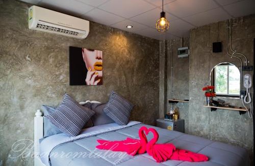 Rayong House | Baan Rom Talay