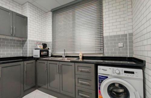 Al Jerf 2 Hotel | Baithans 24 Furnished Apartments Hotel LLC
