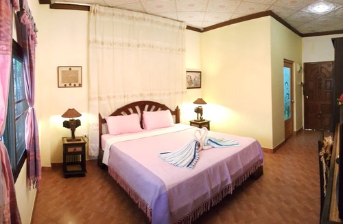 Rayong House | Bali Room 18 - 1 Double Bed