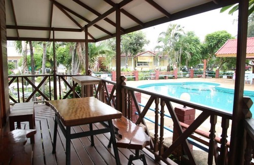 Rayong Hotel | Ban Silachol
