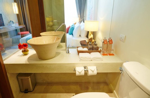 Wichit Hotel | Bandara Beach Resort, Phuket