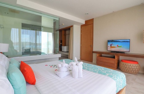 Wichit Hotel | Bandara Beach Resort, Phuket
