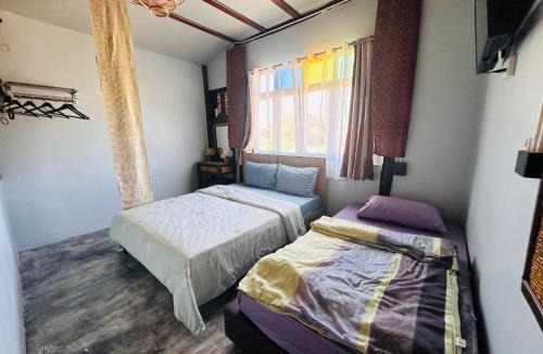 Khao Suan Kwang Villa | Bann Wayo